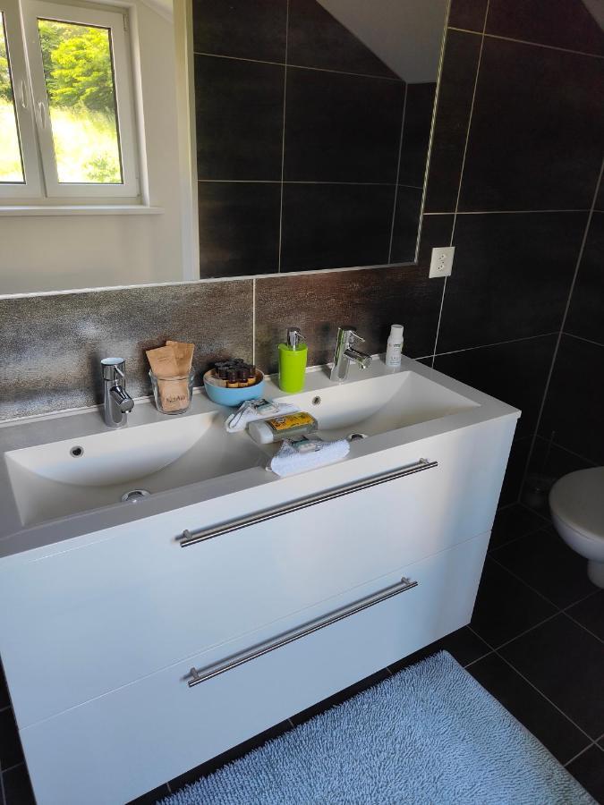 Chambre Zen Et Calme Bed & Breakfast Le Bouveret Bagian luar foto